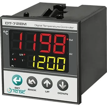 Termostato digital multifuncional de 72x72 mm con salida SSR y relé en uno.